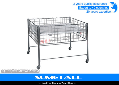 China Promotion Wire Storage Baskets With Wheel , Metal Wire Container Storage Cages supplier